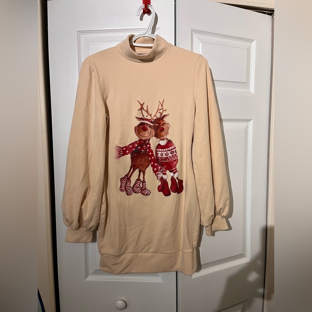 reindeer Christmas sweater beige🌸🌸